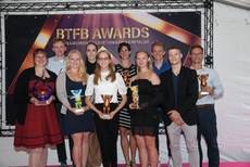 Die Preisträgerinnen und Preisträger der BTFB Awards 2019. (Foto: BTFB/Juri Reetz)